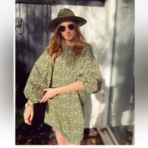 NWT H&M Black Yellow floral
Voluminous Balloon Sleeve A Line Dress.